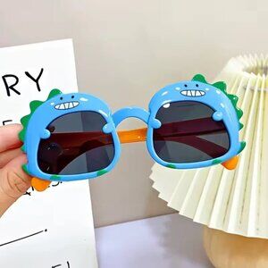 Kids Cute Dinosaur Cartoon Sunglasses – Fun  Protection Shades Protective Closed
